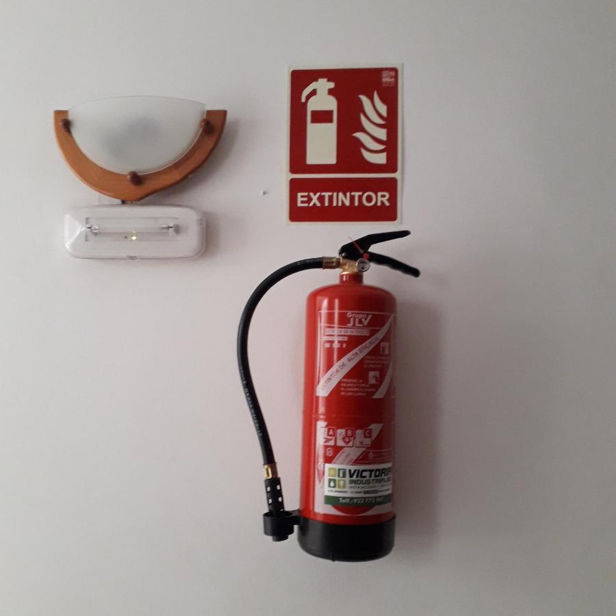 Edificio Gavota Διαμέρισμα Los Cristianos  Εξωτερικό φωτογραφία