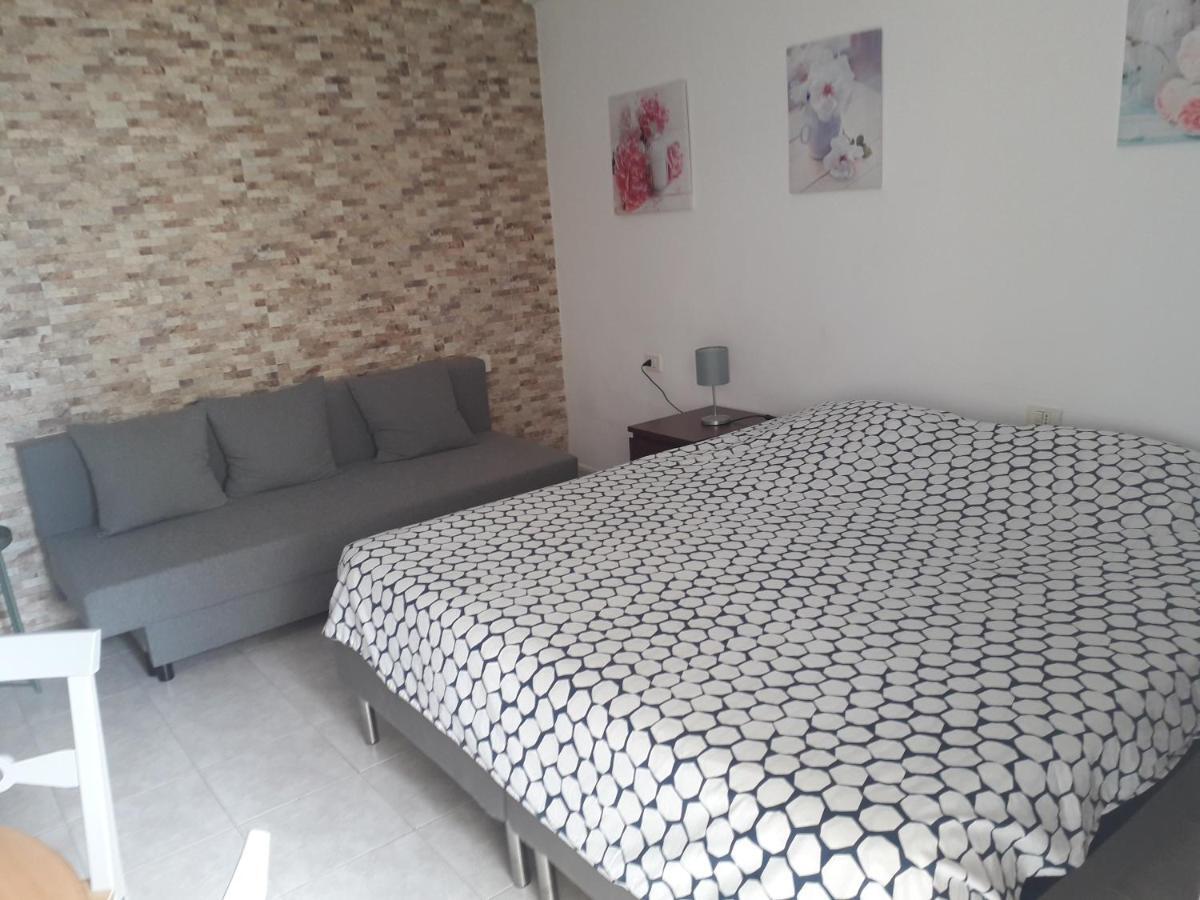 Edificio Gavota Διαμέρισμα Los Cristianos  Εξωτερικό φωτογραφία
